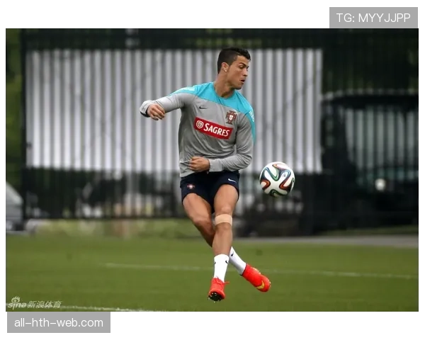 李诗沣训练完直接打车去米其林三星，这日子谁顶得住啊